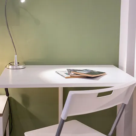 شقة Ottoboni Apartment, 4 Persone, Balcone, Wi-fi, Stazione Tiburtina روما