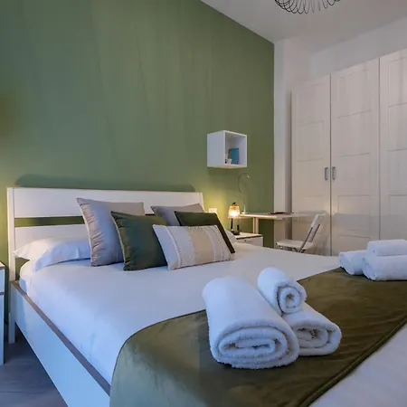شقة Ottoboni Apartment, 4 Persone, Balcone, Wi-fi, Stazione Tiburtina روما