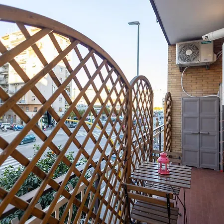 Ottoboni Apartment, 4 Persone, Balcone, Wi-fi, Stazione Tiburtina