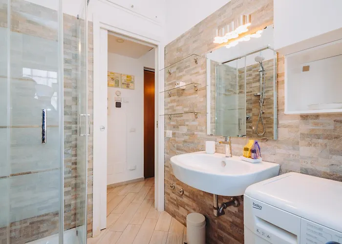 Apartment Ottoboni Apartment, 4 Persone, Balcone, Wi-fi, Stazione Tiburtina *