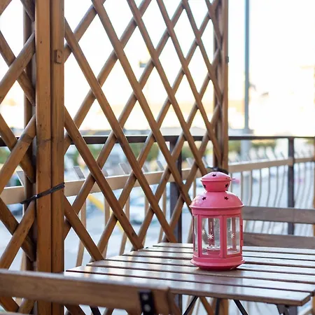 Ottoboni Apartment, 4 Persone, Balcone, Wi-fi, Stazione Tiburtina 公寓 *