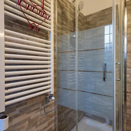 Ottoboni Apartment, 4 Persone, Balcone, Wi-fi, Stazione Tiburtina 公寓 罗马